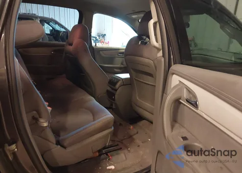 2014 Chevrolet Traverse Ls из США, поврежденный, VIN 1GNKRFKDXEJ269035